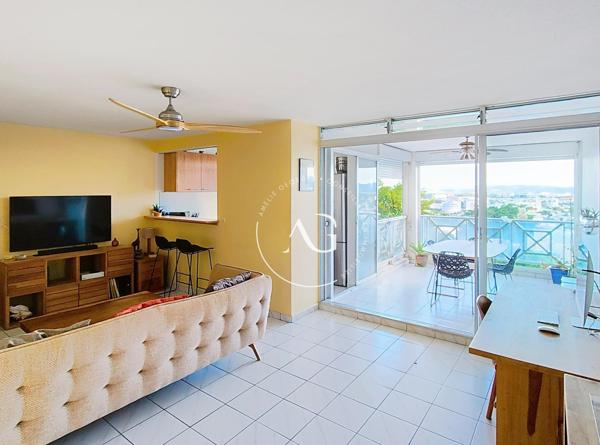 Appartement T4 - Vue Ville et Mer - Fort-de-France