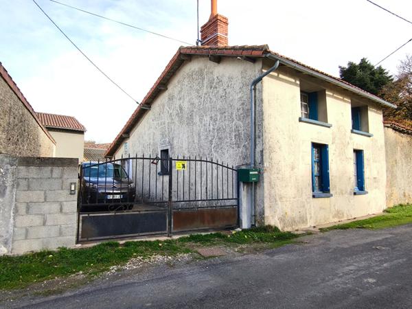 Maison Sommieres Du Clain 6 pièce(s) 85.82 m2
