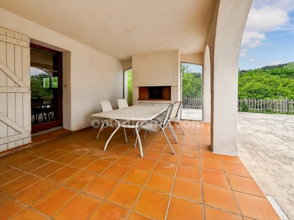 En Exclusivité – VENTE INTERACTIVE ! villa en bordure de garrigue GRABELS !