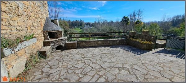 APPARTEMENT T4 DUPLEX JARDIN CENTRE VILLE OLORON SAINTE-MARIE