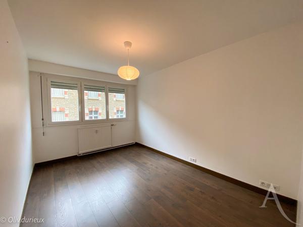 Appartement 3 chambres parking privatif centre-ville de Bourges !