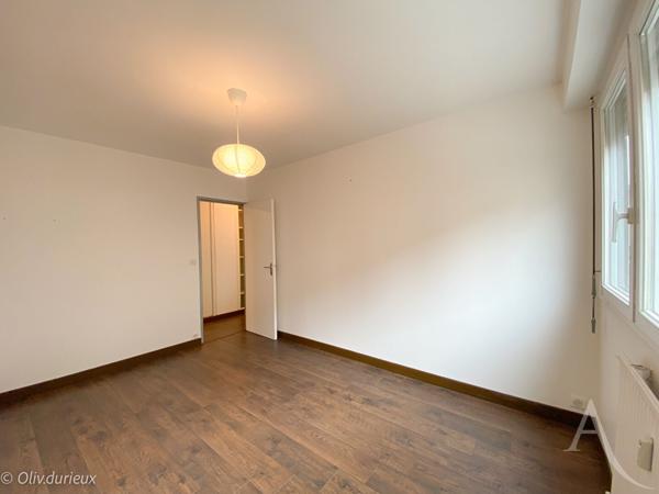 Appartement 3 chambres parking privatif centre-ville de Bourges !