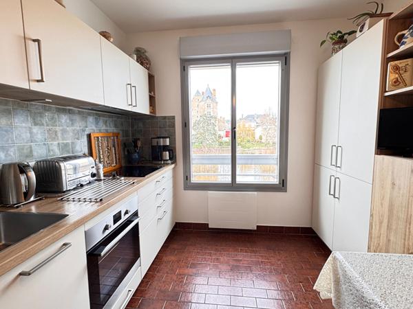 Appartement Romorantin Lanthenay 4 pièce(s) 91 m2