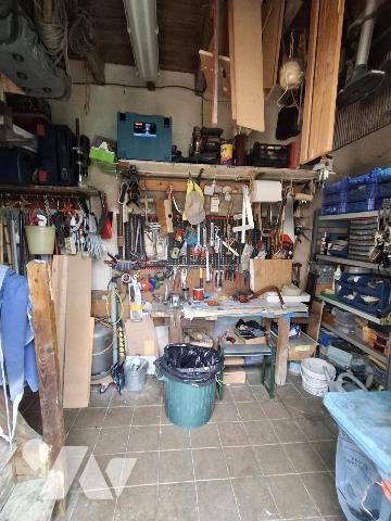 A VENDRE LA FLECHE Maison de ville avec un garage, 234m².