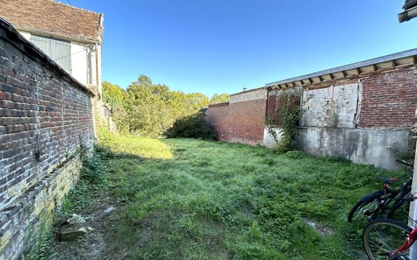 Immeuble à vendre    5 pièces •  Beauvais