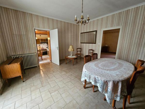 Maison à LA ROCHE-SUR-YON, 85000 - 2 pièces 64m²