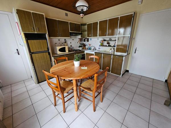 Maison à LA ROCHE-SUR-YON, 85000 - 2 pièces 64m²