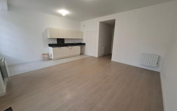 Appartement à louer    4 pièces • 93,96 m2 Compiègne