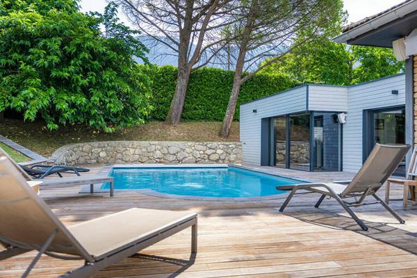 Propriété d'exception aux portes d'Aix-les-Bains - calme - piscine