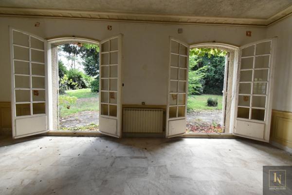Maison
                                                                                                                                                                                                                                                                                                                        7 pièce(s)                                                                                                                                                                                                          4 chambre(s)                                                                                                                                                                                                          223.5  m²