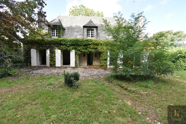 Maison
                                                                                                                                                                                                                                                                                                                        7 pièce(s)                                                                                                                                                                                                          4 chambre(s)                                                                                                                                                                                                          223.5  m²