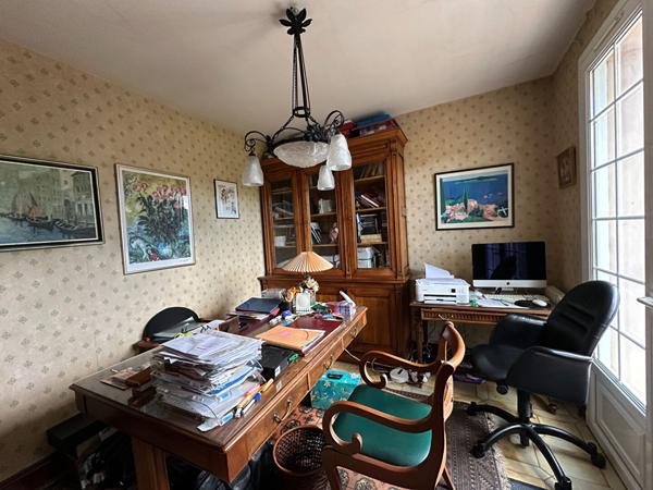 Estuaire de la Charente - Proche Rochefort - Maison 7 pièce(s) 174.85 m2