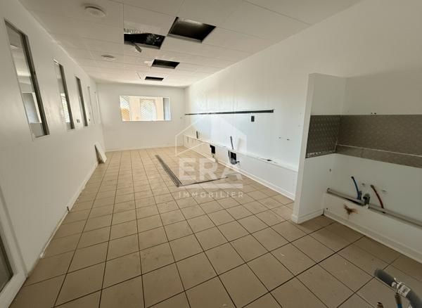 Perpignan Torcatis : Local commercial avec garage et appartement à vendre