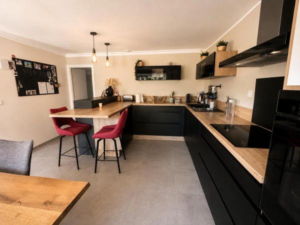 Maison à LANNION, 22300 - 9 pièces 96m²