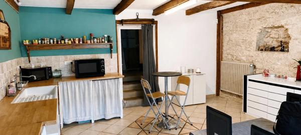 Maison à vendre 6 pièces au porte de JONZAC (17)