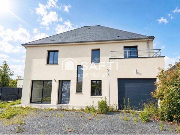 Grande maison neuve de 2025, 4 chambres et un bureau
