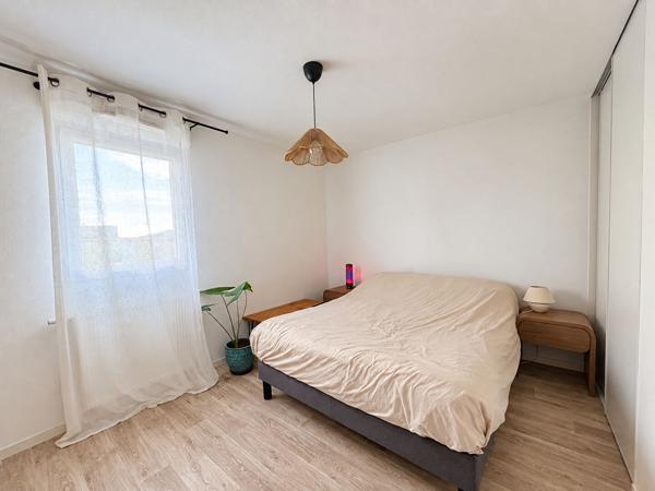 Appartement 3 pièces en DUPLEX avec balcon et place de parking