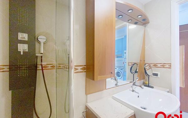 Appartement à vendre    1 pièce • 33,84 m2 Menton