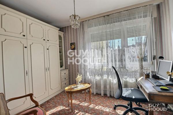 (Visite virtuelle) T5 de 83,68 m² en dernier étage, Cave & Garage, Quartier Calme, Lyon 3ème (69003)