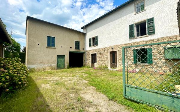 Maison à vendre    5 pièces • 93 m2 Brindas