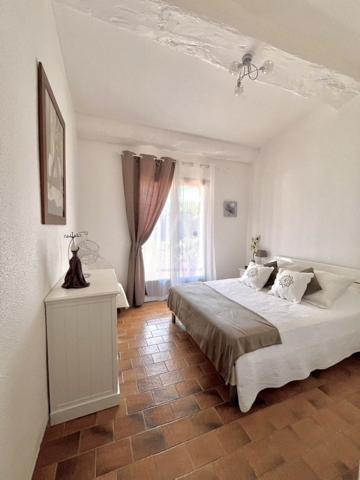 Villa de plain-pied 5 pièces  154 m² sur 2750 m² divisible