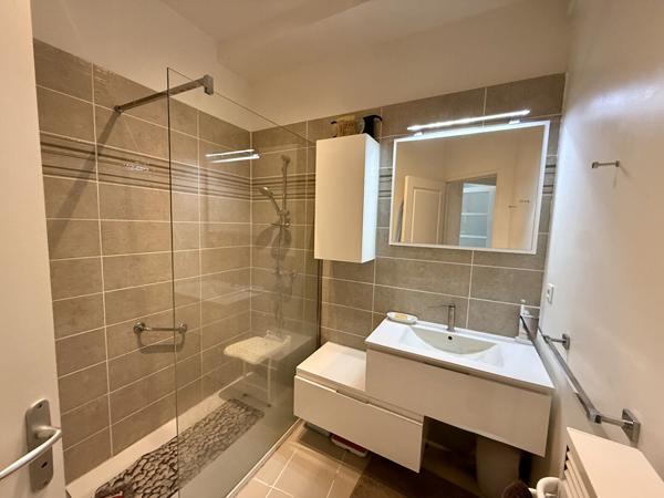 Appartement Pontaillac 3 pièces de 92,59 m2 Vaux sur mer Appartement Pontaillac 3 pièces de 92,59 m2 Vaux sur mer