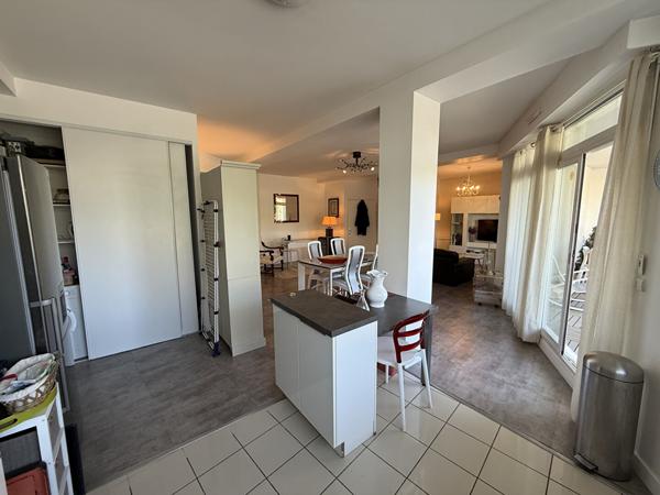 Appartement Pontaillac 3 pièces de 92,59 m2 Vaux sur mer Appartement Pontaillac 3 pièces de 92,59 m2 Vaux sur mer