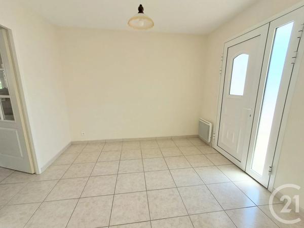 Maison à vendre  4 pièces - 122 m 2   TALMONT ST HILAIRE  - 85