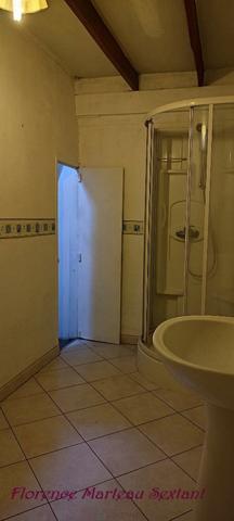 Chissay-En-Touraine 135m2   101000 