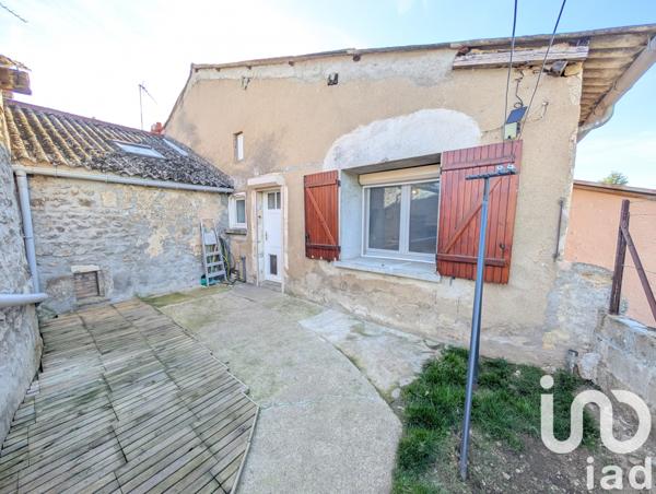 Maison à vendre 3 pièces 68 m² Lussac-les-Châteaux