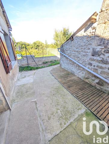 Maison à vendre 3 pièces 68 m² Lussac-les-Châteaux