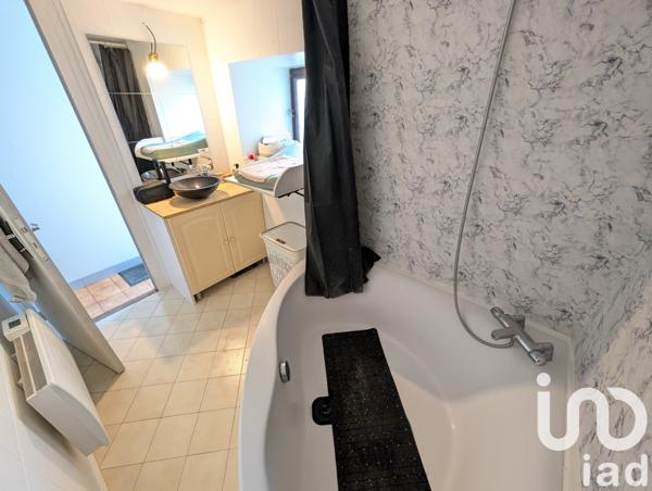 Maison à vendre 3 pièces 68 m² Lussac-les-Châteaux