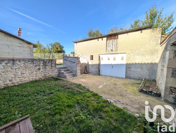 Maison à vendre 3 pièces 68 m² Lussac-les-Châteaux