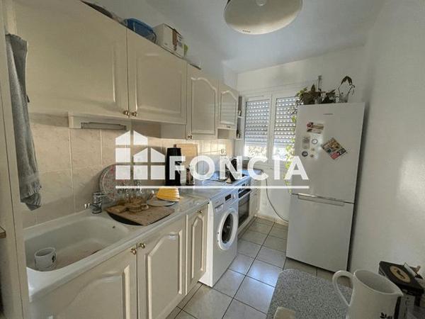 Location Appartement 3 pièces 70.18 m² - 2 PLACE CANCLAUX Nantes 44000