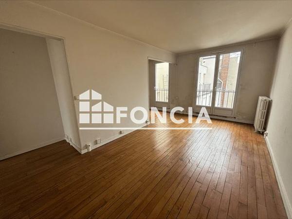 Location Appartement 3 pièces 50.3 m² - 43/45 RUE DES MORILLONS Paris 75015
