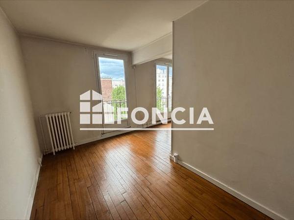 Location Appartement 3 pièces 50.3 m² - 43/45 RUE DES MORILLONS Paris 75015