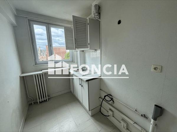 Location Appartement 3 pièces 50.3 m² - 43/45 RUE DES MORILLONS Paris 75015