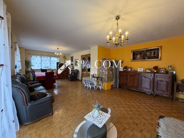 Maison 6 pièce(s) 4 chambre(s) 234.66 m²