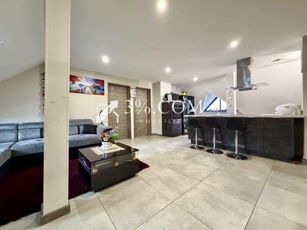 Maison 6 pièce(s) 4 chambre(s) 234.66 m²