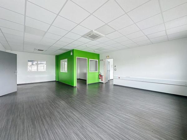 Local/bureau à louer PARCAY MESLAY (37)