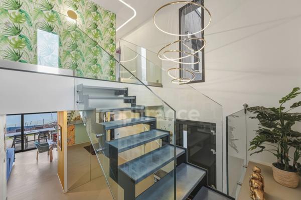 Maison à vendre 7 pièces CROZET (01)