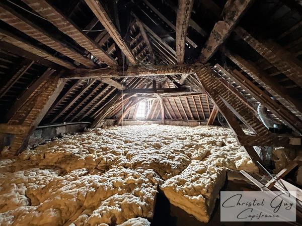 Spécial investisseur : Immeuble Mixte à vendre à Fort Potentiel – Centre-Ville de Montval-sur-Loir (72500)