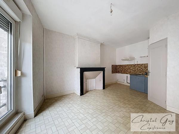 Spécial investisseur : Immeuble Mixte à vendre à Fort Potentiel – Centre-Ville de Montval-sur-Loir (72500)