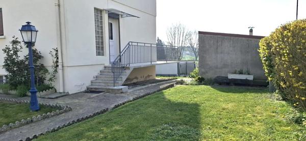 A VENDRE A FAYET Maison individuelle en parfait état, 3 Chambres, Jardin, Garage