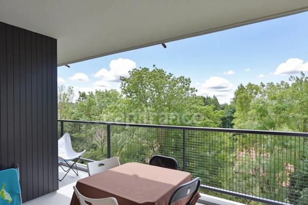 Magnifique appartement T4 lumineux de 98 m² – Croix Résidence sécurisée