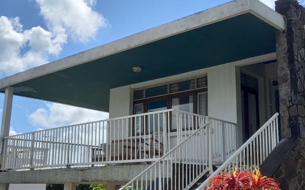 Maison à vendre    5 pièces • 296 m2 Fort-de-France