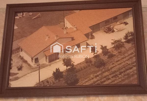 Terrain de 1903m2 avec maison et hangar