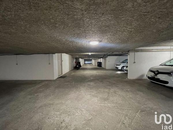 Murs commerciaux  à vendre 1 833 m² Pau