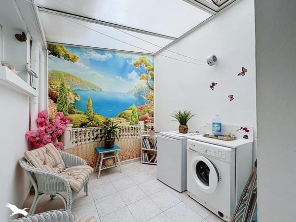 Appartement 307 110 € Royan 3 p 78,6 m² DPE D