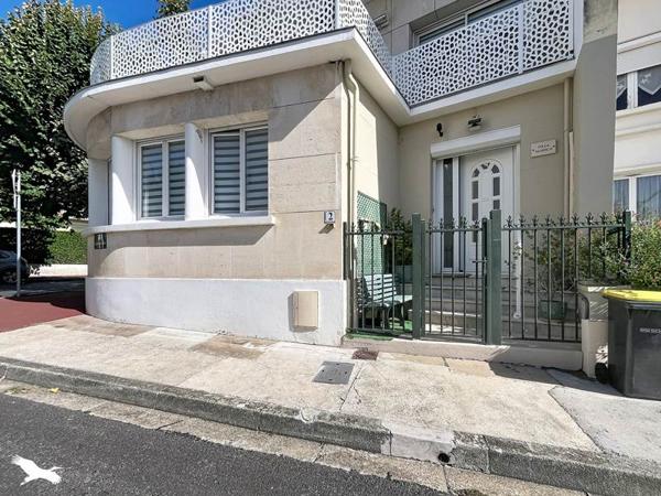 Appartement 307 110 € Royan 3 p 78,6 m² DPE D